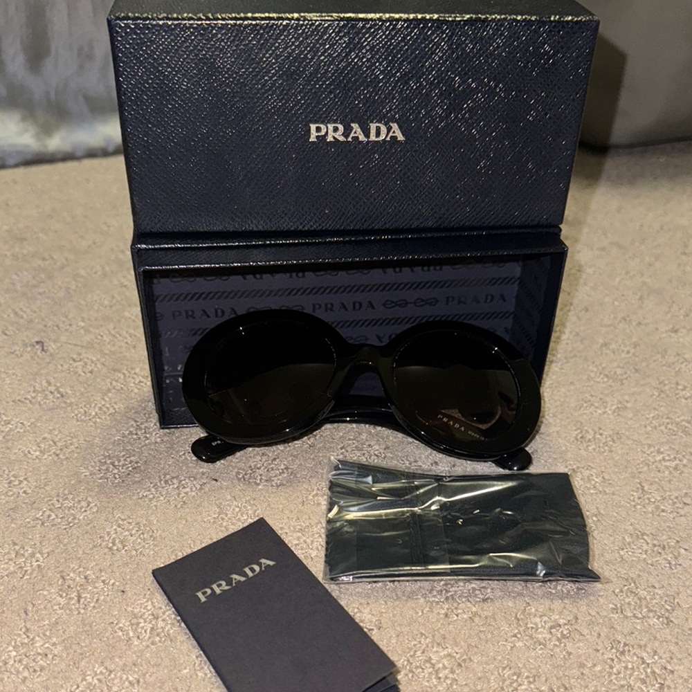 Prada Elegant Black Sunglasses
